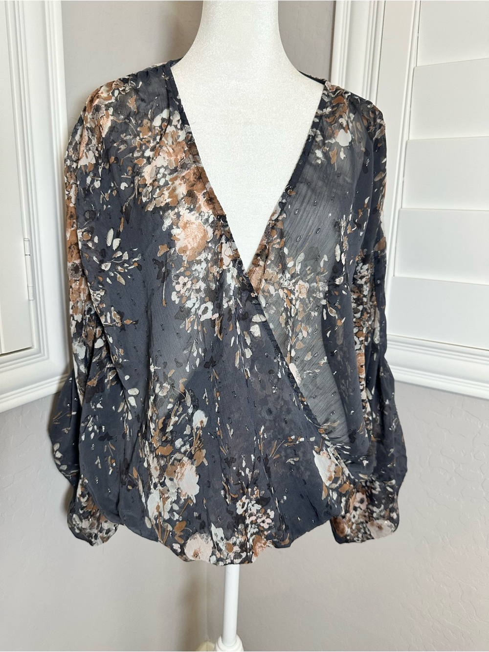 Bundle 4/$25 lovestitch Black Floral Wrap Blouse with Brown and Cream Accents